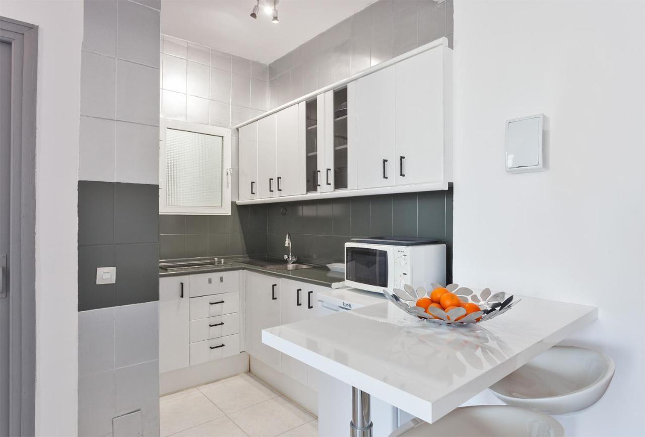 Apartment With Sea View 베날마데나코스타 외부 사진